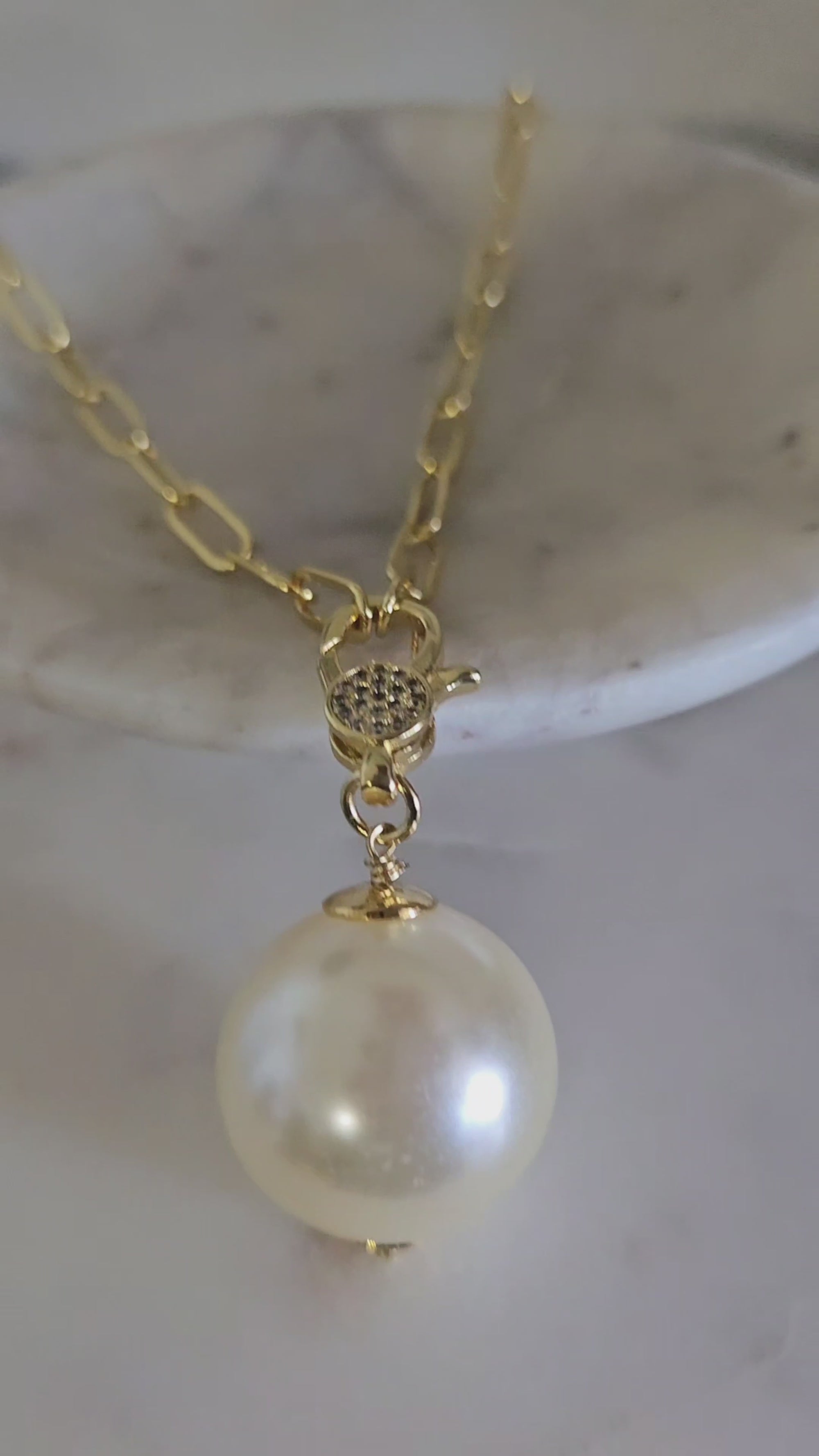 Collar Perla Radiante