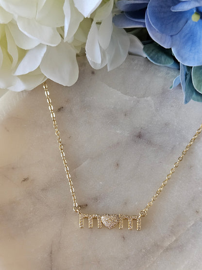 Cadena Amor de Mamá