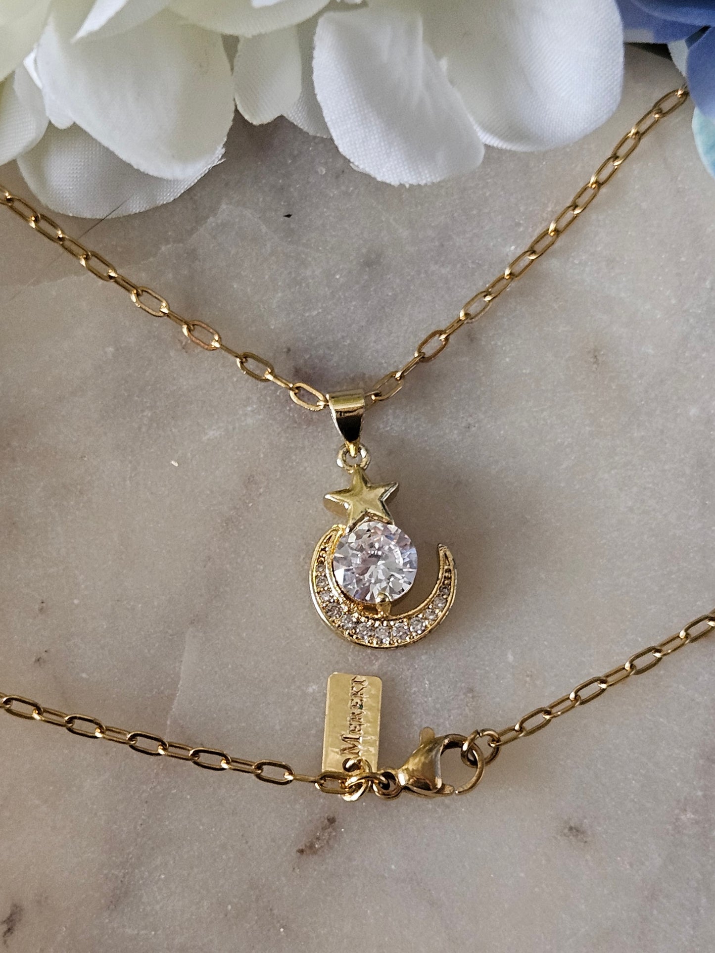 Cadena Luna de Cristal